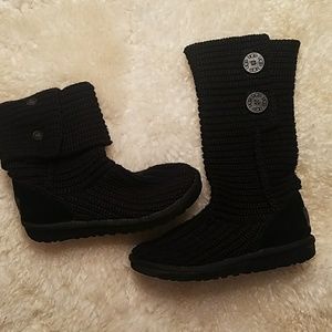 UGG AUSTRALIA BLACK SWEATER BOOTS